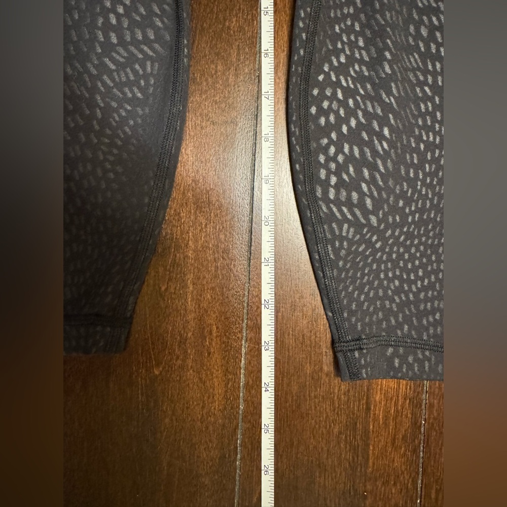 NWOT Lululemon Align Pant 25" Jewel Emboss Black - Picture 8 of 8